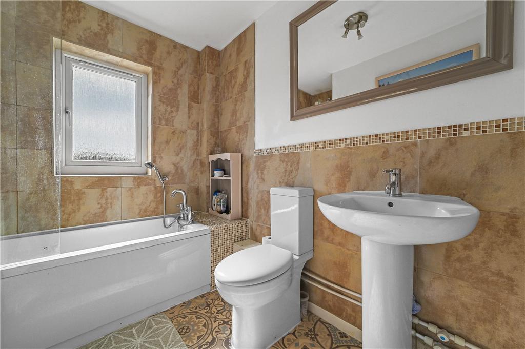 Famiily Bathroom