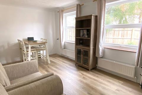 2 bedroom ground floor flat for sale, Hastings Court, Sheringham NR26