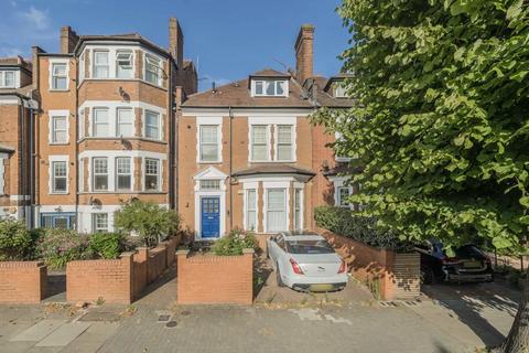 Blenheim Gardens, London NW2