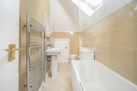undefined, Blenheim Gardens, London NW2