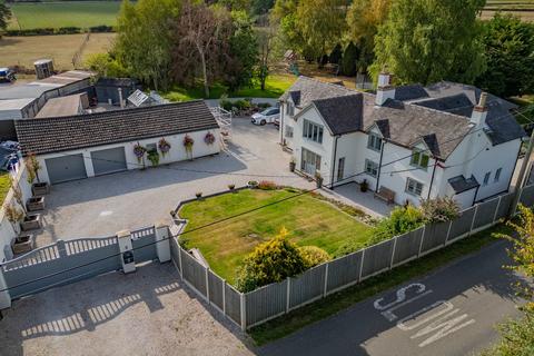 undefined, Longford Lane, Sutton Heath, Church Broughton