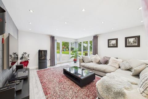 undefined, Longford Lane, Sutton Heath, Church Broughton