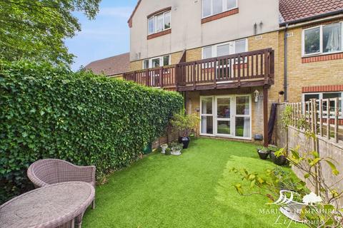 3 bedroom terraced house for sale, Tintagel Way, Portsmouth PO6