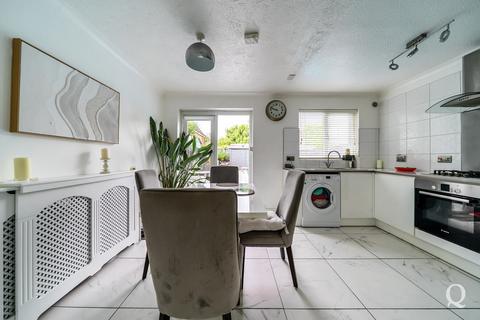 28 Diligent Drive, Milton Regis, Sittingbourne, ME10 2LQ