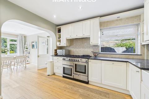 4 bedroom detached house for sale, Nash Grove Lane, Finchampstead