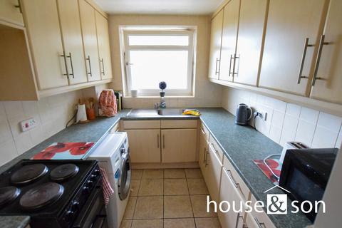 3 bedroom apartment for sale, Roslin Hall, Manor Road, East Cliff, Bournemouth, BH1