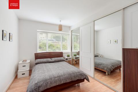 2 bedroom flat for sale, Eaton Gardens, Hove