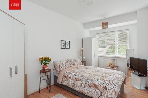 2 bedroom flat for sale, Eaton Gardens, Hove