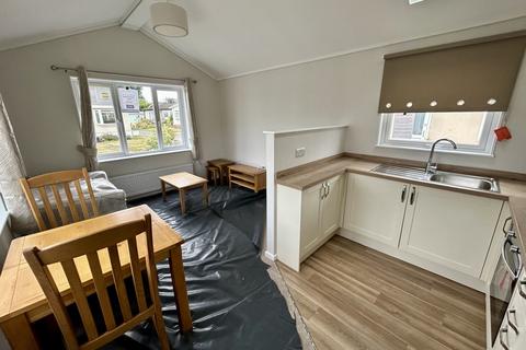 1 bedroom mobile home for sale, Longcroft Drive, Waltham Cross