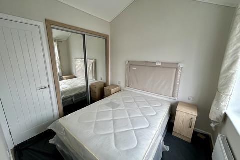 1 bedroom mobile home for sale, Longcroft Drive, Waltham Cross
