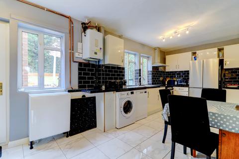 3 bedroom terraced house for sale, Hawthorne Road, Buckinghamshire HP13