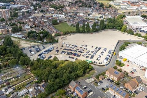 Land to rent, Colinsway Wakefield WF2 9RJ