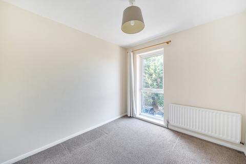 2 bedroom flat for sale, Laleham Road, Shepperton, TW17