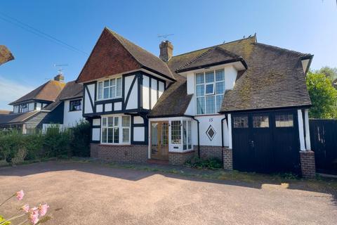4 bedroom detached house for sale, Manor Close, Felpham Village