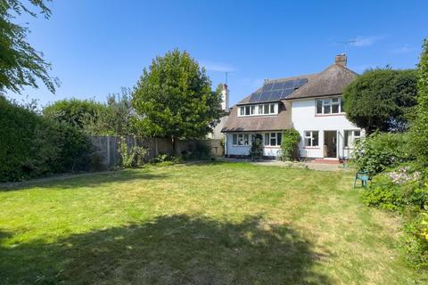 4 bedroom detached house for sale, Manor Close, Felpham Village