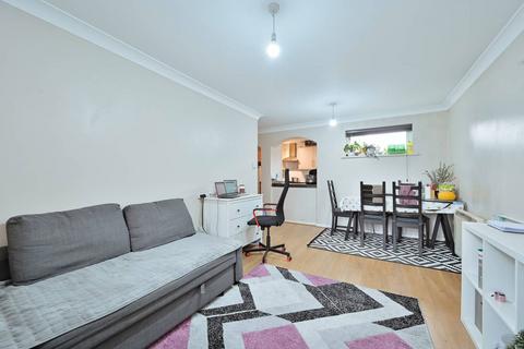 1 bedroom flat for sale, Southwold Road, Watford, WD24