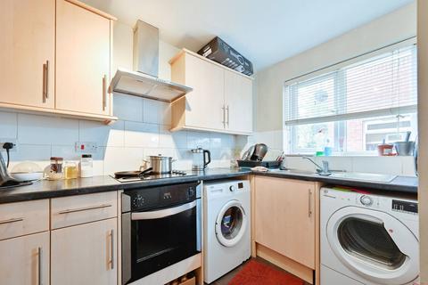 1 bedroom flat for sale, Southwold Road, Watford, WD24
