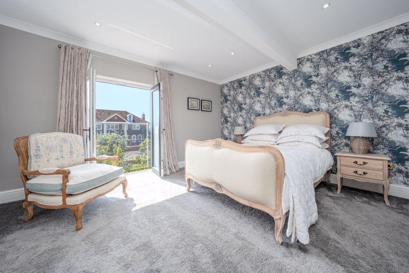 Master En-suite
