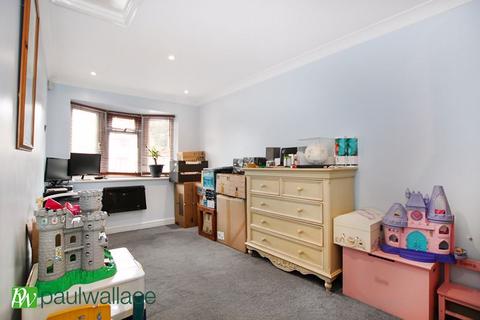 undefined, Benedictine Gate, Cheshunt