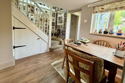 2 bedroom terraced house for sale, Hamstreet
