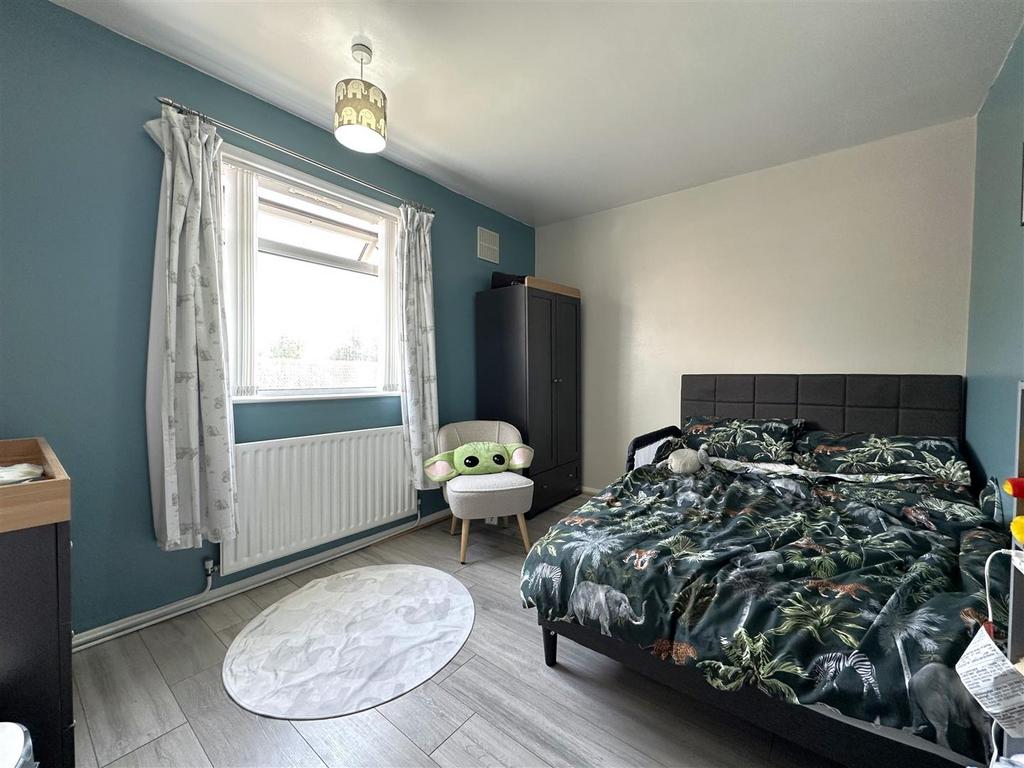Second Bedroom 777