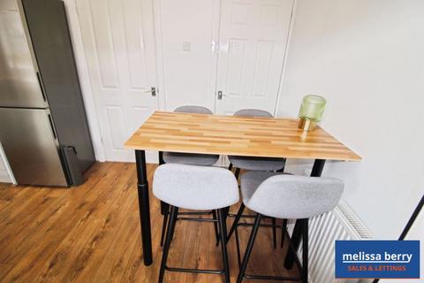 66 Agecroft Road, Pendlebury, Manchester, M27 8UH