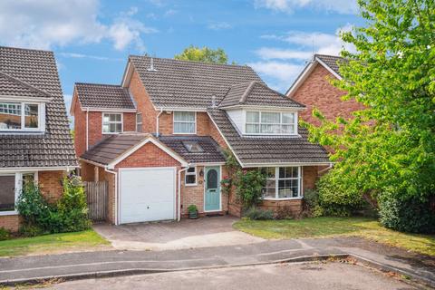 undefined, Sunnycroft, High Wycombe HP13