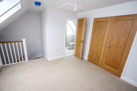 3 Barton Mews, Clevedon, BS21 6FS