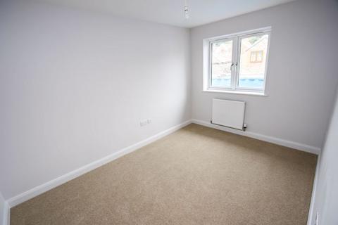 3 Barton Mews, Clevedon, BS21 6FS