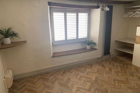 undefined, 27a St. James Street, South Petherton