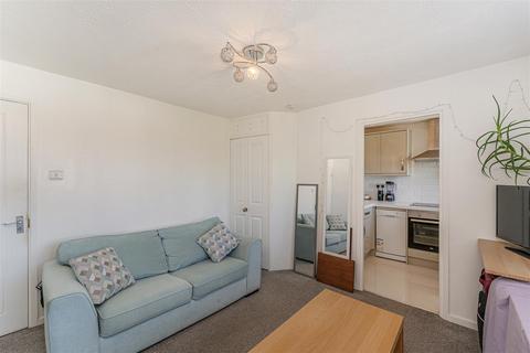 undefined, Hutton Court, Edmonton