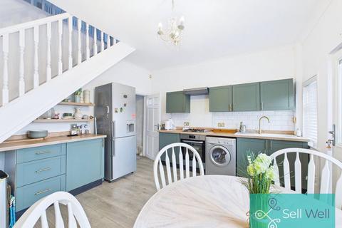 33 Lynton Road, Tyldesley, Manchester, M29 8PY