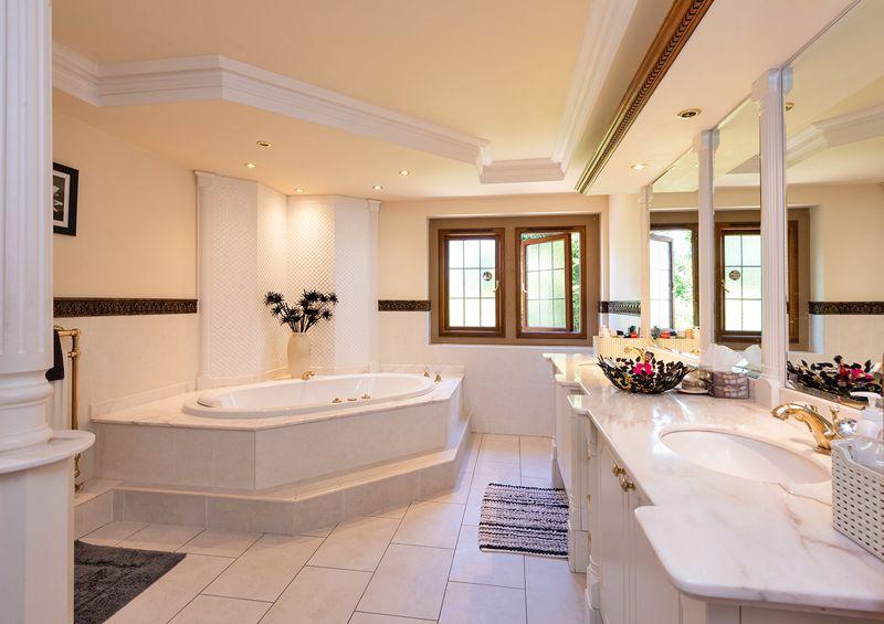 Master bedroom...