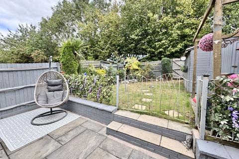 3 bedroom detached house for sale, Ellis Close, Coalville LE67