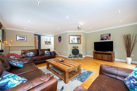 127 Eastgate, Deeping St James, Peterborough, PE6 8RB