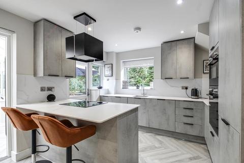 3 bedroom semi-detached house for sale, Selsdon, South Croydon CR2