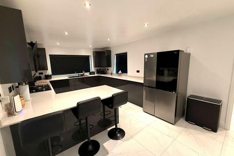 undefined, Old Bedford Road Area, Luton LU2