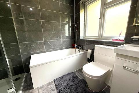 40 Knoll Rise, Luton, LU2 7JA