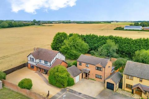 Sutton Meadows, Leverington, Wisbech, PE13 5ED
