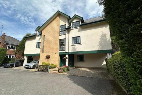 2 bedroom apartment for sale, Hale WA14