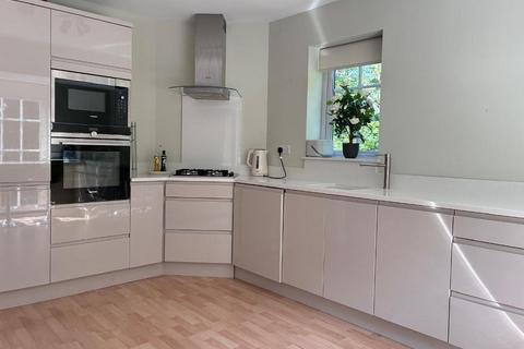 2 bedroom apartment for sale, Hale WA14