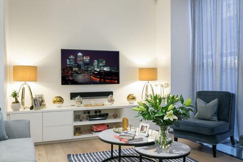 3 bedroom apartment to rent, Kenrick Place