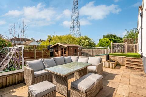 14 Albany Close, Bexley, DA5 3ES