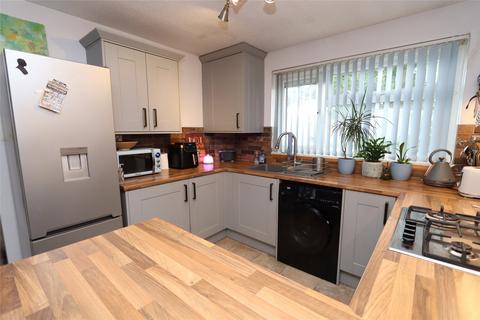 undefined, Mason, Stantonbury, Milton Keynes, Buckinghamshire, MK14