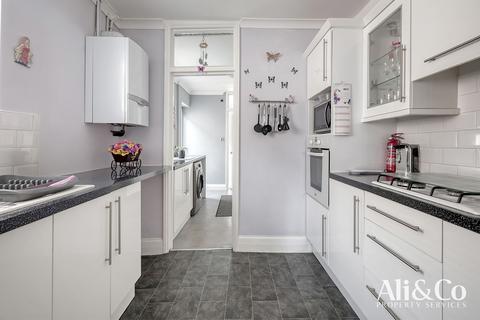 11 Boscombe Avenue, Grays, RM17 6AF
