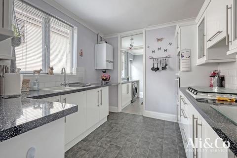 11 Boscombe Avenue, Grays, RM17 6AF