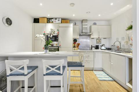 2 bedroom flat for sale, Palm House, 70 Sancroft Street, London, SE11