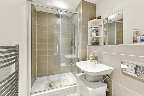 2 bedroom flat for sale, Palm House, 70 Sancroft Street, London, SE11