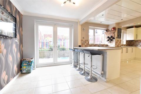 4 bedroom semi-detached house for sale, Cherwell Avenue, Heywood, Greater Manchester, OL10