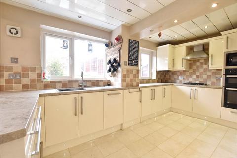 4 bedroom semi-detached house for sale, Cherwell Avenue, Heywood, Greater Manchester, OL10